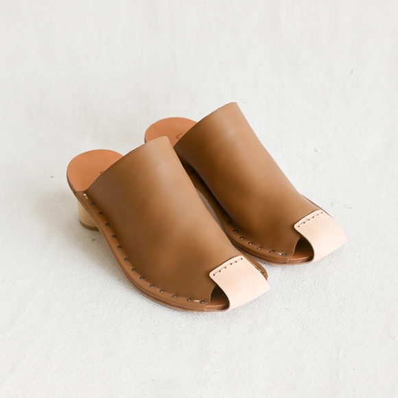 Lauren Manoogian Taupe and Tan Mules - Picture 2 of 8